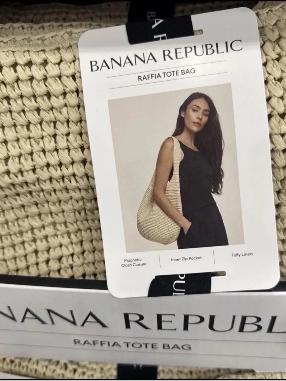BANANA REPUBLIC RAFFIA TOTE BAG Boho Crochet Shoulder Bag — Cream Straw Tote